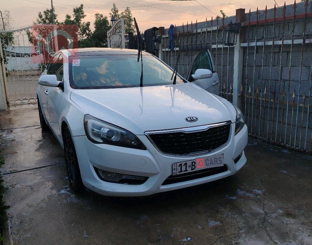 كيا كادينزا